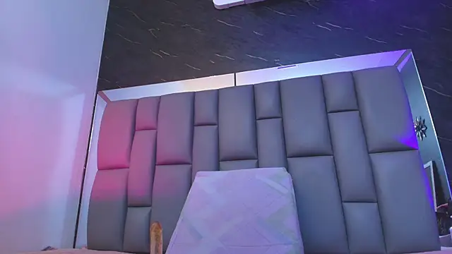 Snapshot of kissme_luna chatting on September 24, 7:06 pm kissme luna online show from September 24, 7:06 pm