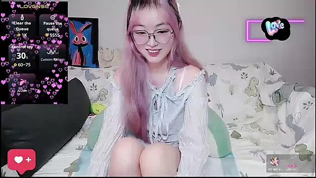 Snapshot of baby-yaya20 chatting on October 19, 8:42 pm baby-yaya20 online show from October 19, 8:42 pm