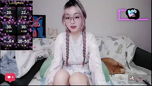 Snapshot of baby-yaya20 chatting on October 22, 8:30 pm baby-yaya20 online show from October 22, 8:30 pm