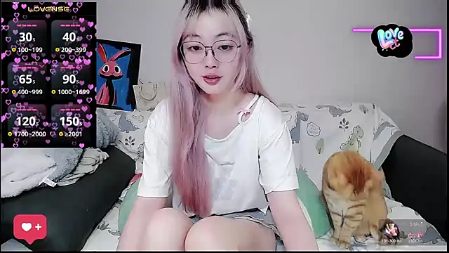 Snapshot of baby-yaya20 chatting on October 23, 4:50 pm baby-yaya20 online show from October 23, 4:50 pm