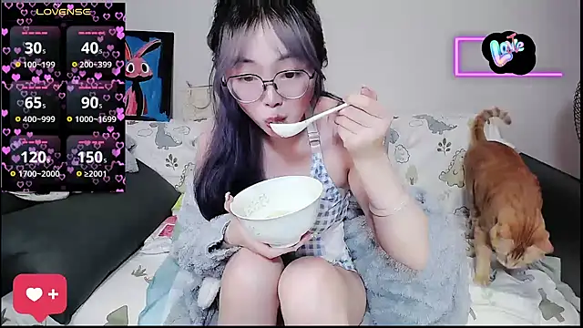 Snapshot of baby-yaya20 chatting on October 27, 11:31 pm baby-yaya20 online show from October 27, 11:31 pm