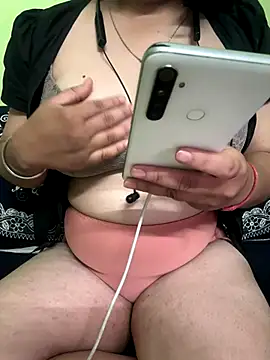 Monika 9Gupta070 online show from October 26, 6:47 pm