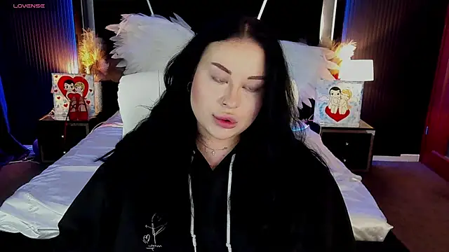 SerahMirabeli online show from March 22, 8:01 pm