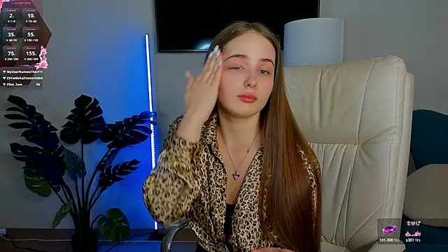 Snapshot of Sweet__Amily chatting on October 6, 6:16 pm Sweet Amily online show from October 6, 6:16 pm