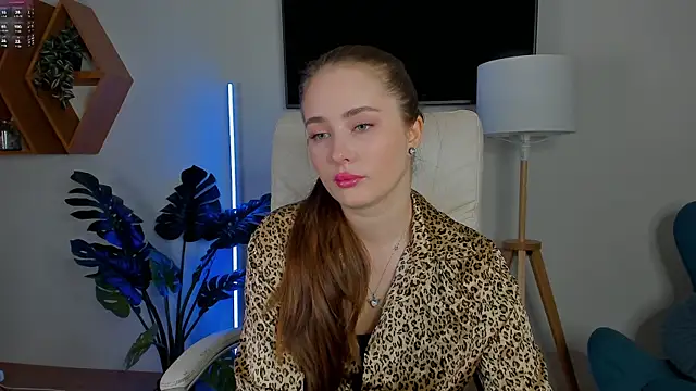 Snapshot of Sweet__Amily chatting on October 17, 12:30 pm Sweet Amily online show from October 17, 12:30 pm