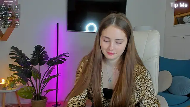 Snapshot of Sweet__Amily chatting on November 9, 8:45 am Sweet Amily online show from November 9, 8:45 am