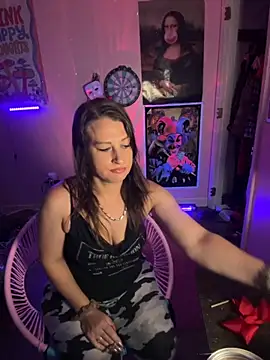 Snapshot of shortywidaphatty chatting on October 12, 11:09 am shortywidaphatty online show from October 12, 11:09 am