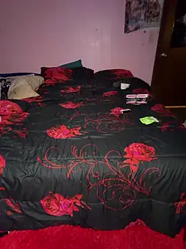 shortywidaphatty online show from February 6, 11:02 am