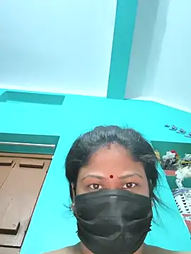 cuteeepriya online show from October 27, 11:36 am