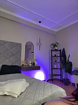 MaryMe   online show from March 15, 5:02 am