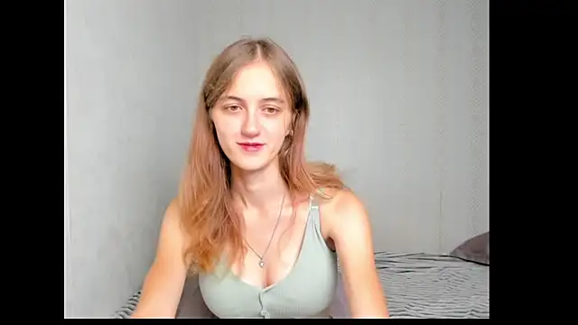 Snapshot of dreamy_pollyyy chatting on July 27, 5:31 pm dreamy pollyyy online show from July 27, 5:31 pm