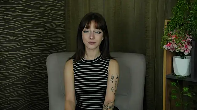 Snapshot of KoriDetrick chatting on September 12, 5:40 am KoriDetrick online show from September 12, 5:40 am