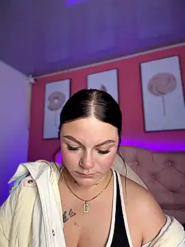 Megaan  More online show from January 17, 1:43 am