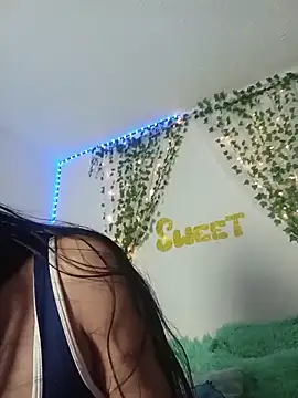 sweetdubros2 online show from June 12, 7:51 am