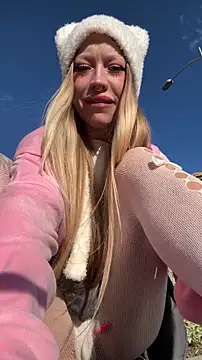 Sugar Pop online show from October 8, 12:25 pm