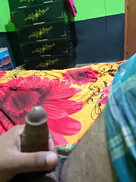 Snapshot of moo-noy chatting on September 16, 5:03 pm moo-noy online show from September 16, 5:03 pm