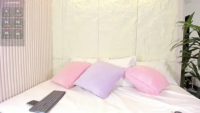 Isabellax21 online show from November 6, 4:13 am