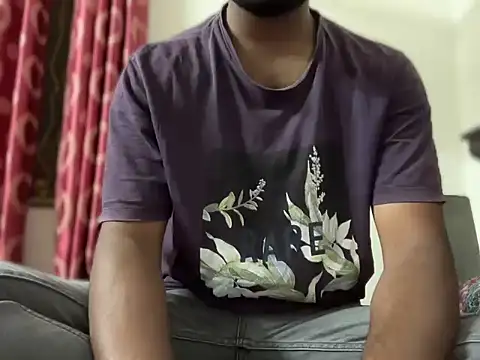 bossyjuicy online show from November 9, 7:12 pm