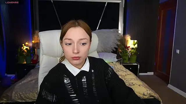 Snapshot of FoxyMayy chatting on April 24, 12:51 pm FoxyMayy online show from April 24, 12:51 pm