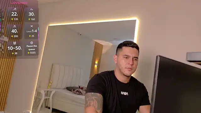 big-tyler online show from February 9, 7:51 pm