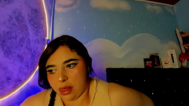 Bagiolett online show from October 3, 2:25 pm