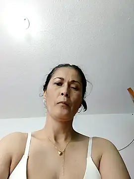 ZARAY 1118 online show from October 29, 7:04 pm