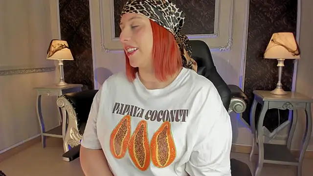 Snapshot of Helenstanford chatting on October 17, 1:25 pm Helenstanford online show from October 17, 1:25 pm