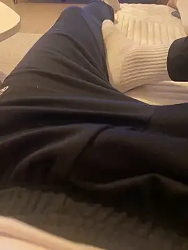 Milike 93 online show from March 29, 8:20 pm