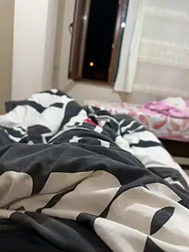 LAZ3R1 online show from September 26, 8:02 pm