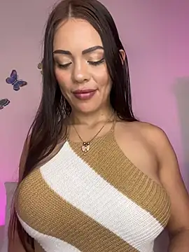  hafsa  online show from February 4, 6:25 pm