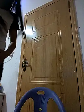 luy-xinh02 online show from October 3, 2:52 am