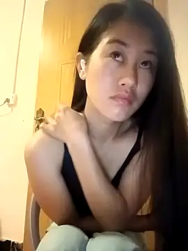 luy-xinh02 online show from November 5, 10:32 pm