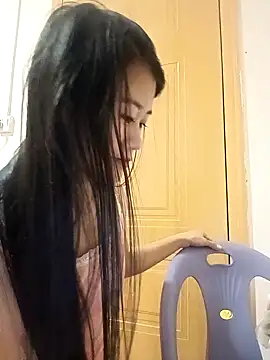 luy-xinh02 online show from November 15, 3:52 pm