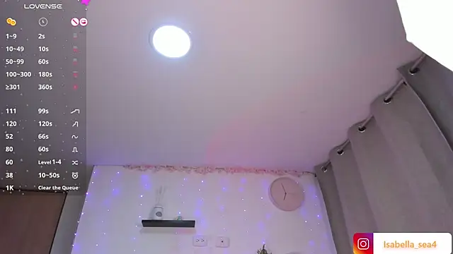 isabella sea  online show from November 4, 11:59 pm