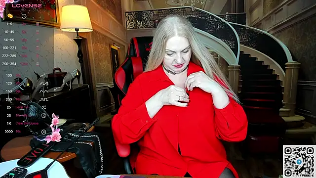 Nina Devillle online show from March 1, 12:23 am