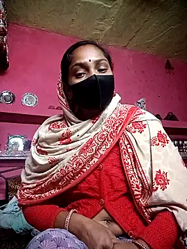 Snapshot of Suman_ji1 chatting on December 21, 9:22 pm Suman ji1 online show from December 21, 9:22 pm