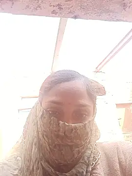 Snapshot of Suman_ji1 chatting on January 19, 6:28 am Suman ji1 online show from January 19, 6:28 am