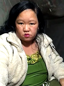 riso-00 online show from December 1, 9:14 am