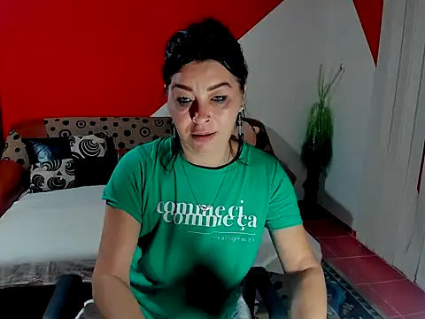 Soffy Skye online show from October 10, 3:38 am