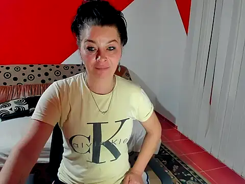 Soffy Skye online show from November 3, 4:36 am