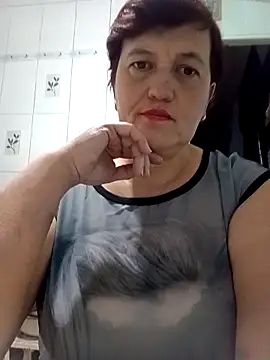 Snapshot of Caramellove8877 chatting on October 8, 4:21 am Caramellove8877 online show from October 8, 4:21 am