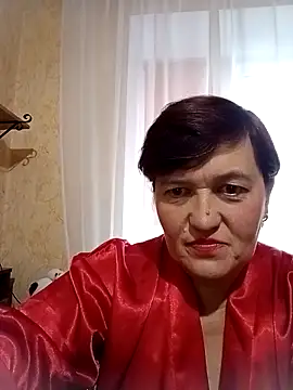 Snapshot of Caramellove8877 chatting on October 26, 5:35 am Caramellove8877 online show from October 26, 5:35 am