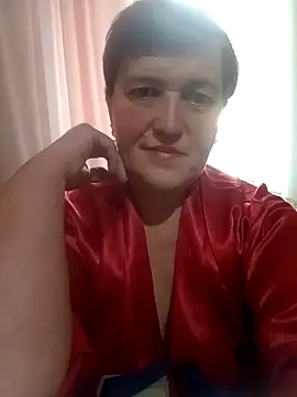 Snapshot of Caramellove8877 chatting on November 1, 5:42 am Caramellove8877 online show from November 1, 5:42 am