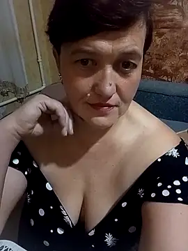 Snapshot of Caramellove8877 chatting on November 11, 2:55 am Caramellove8877 online show from November 11, 2:55 am