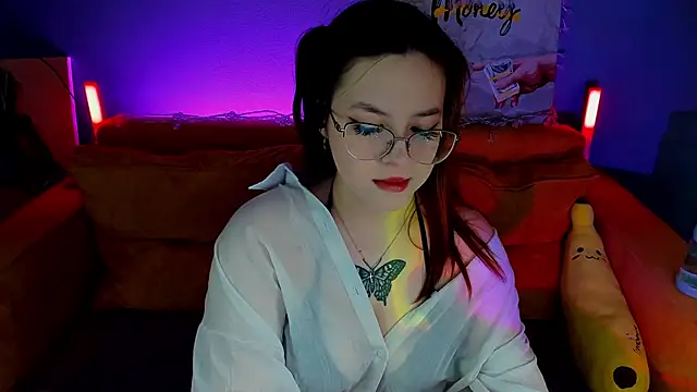 Krysadapp online show from March 23, 9:02 am