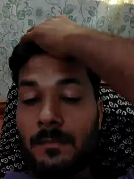 Snapshot of devil_khilesh chatting on September 14, 2:11 am devil khilesh online show from September 14, 2:11 am