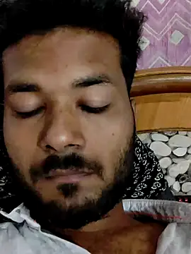 Snapshot of devil_khilesh chatting on September 15, 2:00 am devil khilesh online show from September 15, 2:00 am