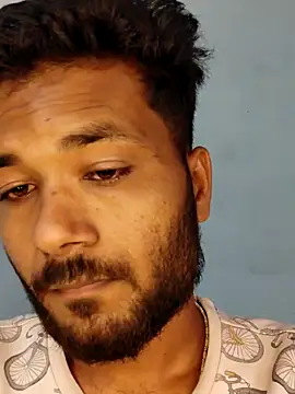 Snapshot of devil_khilesh chatting on October 17, 2:04 am devil khilesh online show from October 17, 2:04 am