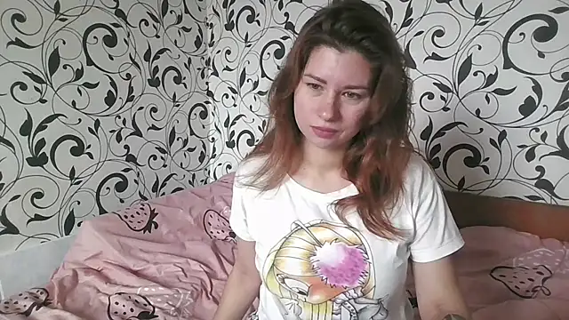 YourEmilie online show from November 19, 10:04 am