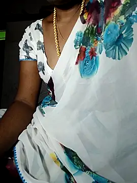 Snapshot of Tamil_Kavitha chatting on April 12, 12:32 pm Tamil Kavitha online show from April 12, 12:32 pm